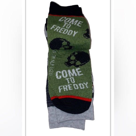Nightmare On Elm Street & Friday The 13 Crew Socks 2 Pair Men 8-12 Jason Freddy - Picture 6 of 10